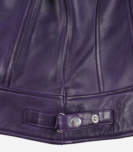 Chaqueta de Motociclista Personalizada para Mujer, de Cuero Vacuno Genuino Morado, Corte Ajustado, con Cierre, Ecológica, Impermeable y Transpirable - Product Image 5