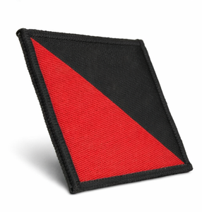 แผ่นปะตราสัญลักษณ์ Air Assault Style DZ สีแดงดำ ลายทแยง ปักแบบ Tactical Embroidered Insignia - Product Image 2