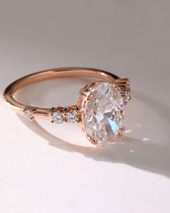 Anillo de Compromiso/Boda de Oro Blanco de 14k con Diamante Cultivado en Laboratorio IGI/GIA, Corte Pera, Unisex, para Regalo de Aniversario - Product Image 2