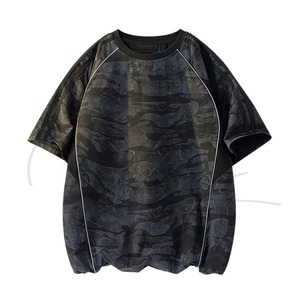 เสื้อยืดแขนสั้นลายพรางไซส์ใหญ่สำหรับผู้ชาย ระบายอากาศได้ดี ทรงสตรีท คอโอ ผลิตจากโพลีเอสเตอร์ 100% - Product Image 3