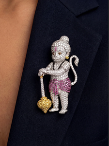 Broche en diamant Hanuman en platine pour homme, sertie pavé, avec pince à cravate formelle - Product Image 2