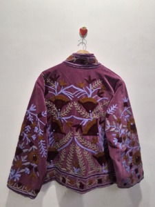 Chaqueta de Terciopelo Bordada a Mano para Mujer 2026, Abrigo Floral Botánico, Prenda Exterior Artesanal, Chaqueta Vintage - Product Image 2