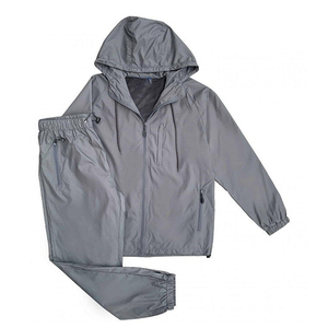 Survêtement unisexe gris à capuche, manches longues, coupe-vent décontracté, léger, en polyester, pour le printemps, avec poches latérales et fermeture éclair - Product Image 3