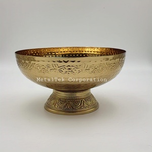 Design texturé de qualité supérieure bol à offrir en chocolat décoratif doré Style arabe bas prix bols à fruits en métal de luxe pour la maison - Product Image 2