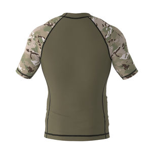เสื้อแรชการ์ดแขนสั้นสีแดงสำหรับผู้ชาย แห้งเร็ว ผลิตจากโพลีเอสเตอร์ เหมาะสำหรับว่ายน้ำและเล่นกีฬาสำหรับผู้ใหญ่ - Product Image 3