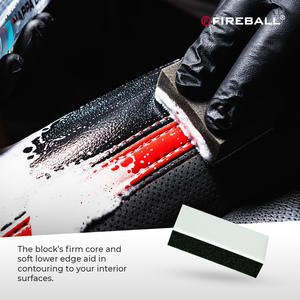 Cepillo Fireball Nappa, cepillo de cerdas suaves para una limpieza segura del cuero y el interior. Las cerdas ultra suaves proporcionan una limpieza sin rayones. - Product Image 4