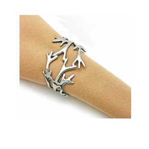 Rond de Serviette Design Unique Vaisselle Tissu ou Papier Rond de Serviette en Métal Salle à Manger Noël Hôtel Restaurant Rond de Serviette Décoratif - Product Image 1