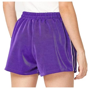 Pantalones Cortos Deportivos para Mujer al por Mayor de Outfitize International, con Bolsillos, Logotipo Personalizado, Cintura Alta, Transpirables, para Gimnasio y Entrenamiento - Product Image 3