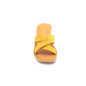 Pantoufles de sport décontractées pour filles en jaune KD5362 - Product Image 1