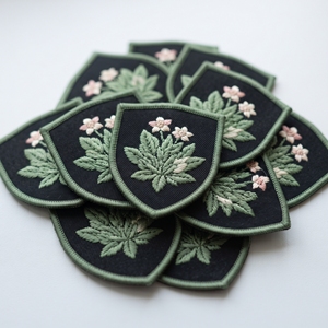 Custom <b>Patch</b> Bulk Supplier Hexagon Sage Flower Badge Off White Twill Light Grey Edge Iron On Garment <b>Applique</b> - Product Image 4