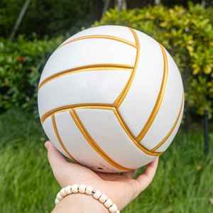 Ballon de volley-ball de qualité supérieure, personnalisable, fabriqué en cuir PU PVC, ultra résistant, cousu - Product Image 5