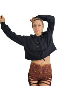 Sweat-shirt asymétrique noir à capuche pour femme avec découpes latérales, manches classiques, couleur unie, tricoté, respirant, pour l'automne - Product Image 5