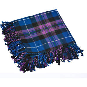 Elegante y Cálido Tartán Escocés 100% Lana, Diseño Personalizado del Orgullo Escocés, 16oz - Product Image 1