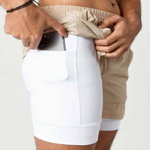 Shorts de sport confortables à séchage rapide avec taille élastique, motif géométrique et construction légère pour l'entraînement quotidien - Product Image 3