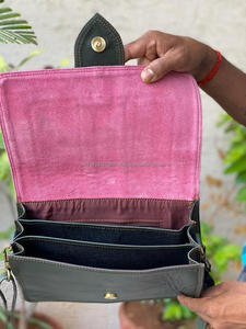 Vente chaude Stubby Couleurs Femmes Sacs À La Main Recyclé Animal Impression Fourrure En Cuir Sac À Main Coloré Épaule Sling sac - Product Image 6