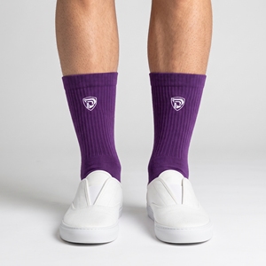 Chaussettes de sport fines violettes à logo intégré, séchage rapide, antidérapantes, tricotées pour le basketball, pour adultes, tenue de sport estivale - Product Image 3