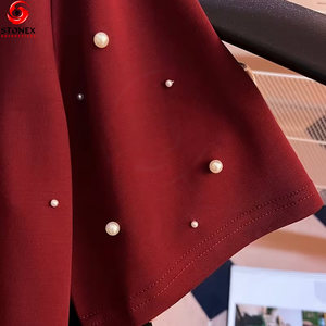 Camiseta de Mujer con Cuentas de Perlas, Talla Grande, Manga Corta, Cuello Redondo, Estilo Casual, Color Personalizado, Logotipo Personalizado, Talla Personalizada, Venta al Por Mayor - Product Image 4