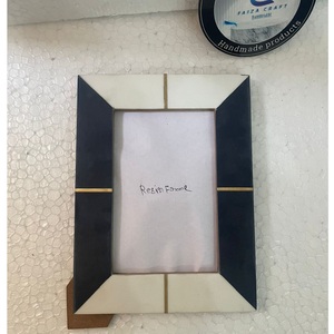 FAIZA CRAFT Handcrafted Resin <b>Photo</b> <b>Frame</b> Home Office Decoration Sustainable Fashionable <b>Square</b> Vertical Tabletop Design - Product Image 1