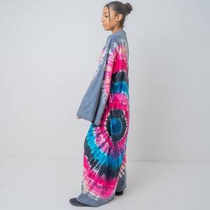 Kimono de dernière génération, taille unique, avec ceinture, magnifique kimono en tissu rayonne, design tie-dye fait main, robe kimono pour femmes - Product Image 4