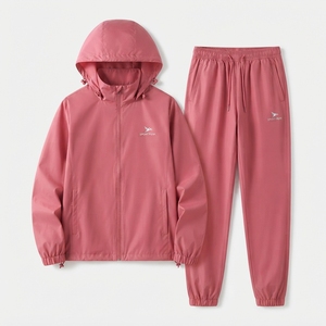 Fabricante de Ropa Deportiva Personalizada al por Mayor, Chaqueta con Capucha Impermeable y Transpirable, Pantalones Deportivos para Mujer - Product Image 4