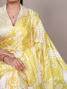Sari Tradicional Indio de Seda Satinada con Estampado para Uso Diario y Eventos Festivos, Atuendo Elegante y Moderno para Mujer - Product Image 2