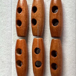 Alta calidad para ropa abrigo chaqueta artesanía moda madera palanca 2 agujeros decoración hecha de tela duradera por FWE - Product Image 1