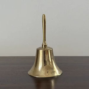 Cloche à main en laiton artisanale pour la méditation, la prière, les rituels, le culte au temple, cloche décorative traditionnelle - Product Image 1