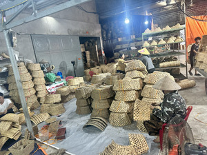 ปลอกคอหญ้าทะเลแบบถักด้วยมือสไตล์เวียดนามสำหรับตกแต่งวันคริสต์มาส - Product Image 6