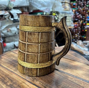 Jarra de Cerveza de Madera Hecha a Mano, Calidad Premium, Jarra Clásica de Madera, Certificación CE, Apta para Lavavajillas y Microondas, Personalizable - Product Image 1