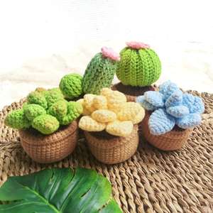 Fleurs en laine au crochet faites à la main pour la décoration intérieure Durable ne se décolore jamais pour la remise des diplômes de noël Halloween nouvel an plantes décoratives - Product Image 1