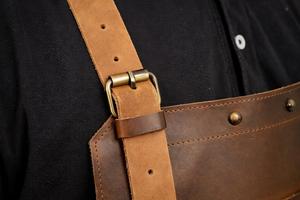 Delantal de Trabajo de Cuero Genuino con Múltiples Bolsillos para Técnicos, Trabajadores Profesionales, Organización, Protección Resistente a Olores, Casual - Product Image 3