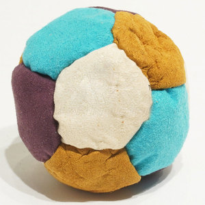 Ballon Hacky Sack de qualité supérieure, directement de l'usine, pour l'entraînement de coordination et le plaisir quotidien. - Product Image 3