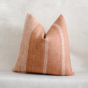 Funda de Cojín Boho Bohemio de Algodón y Lana Tejida a Mano con Flecos de Borlas - Decoración Étnica Vintage para el Hogar - Product Image 4