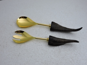 Duo de cuillères à salade en acier inoxydable avec manche en résine, fourchette et cuillère de service pour banquets, buffets, restaurants, fournitures de cuisine, export professionnel - Product Image 1