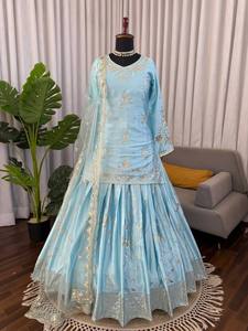 Elegante Vestido Anarkali Salwar Kameez de Seda Azul Claro con Bordado Dorado para Mujer, Ropa Tradicional India y Pakistaní para Bodas - Product Image 3