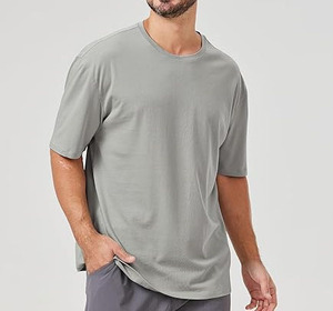 เสื้อยืดโอเวอร์ไซส์ผู้ชาย ผ้าฝ้าย 100% ทรงหลวม ใส่สบาย หนานุ่ม  ลายเรียบ  ปรับแต่งได้ตามต้องการ - Product Image 3