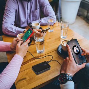 แบตเตอรี่สำรองพกพา 10000mAh ช่องเสียบ USB คู่ พร้อมหน้าจอ LCD ช่องเสียบ Type C และ Micro USB  ไฟฉายในตัว - Product Image 3