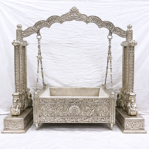 Berceau pour bébé en teck poli argenté, design royal, fait main, style vintage, détachable, personnalisable, pour cérémonie de baptême - Product Image 2