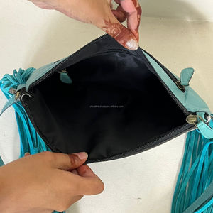 Sac bandoulière en cuir pleine fleur fait main avec franges, style western floral, idéal pour femme - Vente en gros 2026 - Product Image 6