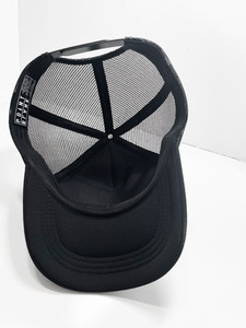 Gorra Trucker de Malla y Espuma de 5 Paneles con Bordado 3D Personalizado 'No Days', Estilo Urbano de Moda para Adultos, Para Todas las Estaciones, Fabricada en Vietnam - Product Image 5