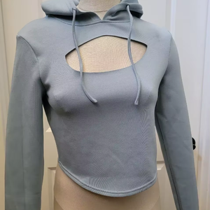 Wholesale Custom Female Workout Sports <b>Top</b> <b>Long</b> <b>Sleeve</b> Workout <b>Tops</b> Women Crop <b>Top</b> Hoodie - Product Image 1