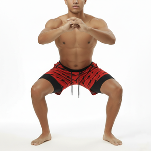 Short de bain pour homme à imprimé géométrique rouge, séchage rapide, avec cordon de serrage à la taille, longueur mi-cuisse, style sportif - Product Image 5