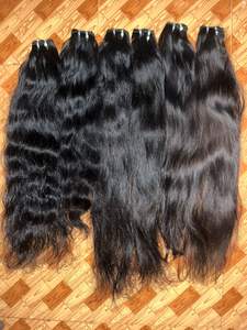 Cheveux Indiens de Qualité Supérieure Remy Vierge Ondulés Naturels avec Closure HD Blonde 613 Dentelle Transparente Sans Chute Sans Poux Lisses et Soyeux - Product Image 3