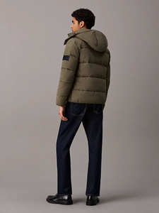 Chaqueta de plumón para hombre, cortavientos, ultraligera, para invierno, de la marca Custom Men's Windbreak Puffer Jacket Duck Men Down Puffer Jacket For Winter Coat Ultralight Manufacturer Essentials. - Product Image 2