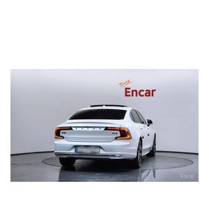 Volvo S90 B6 AWD Ultimate 2024/5 avec conduite à gauche, boîte automatique, sièges en cuir, caméra de recul, 19 976 km, brillant - Product Image 4