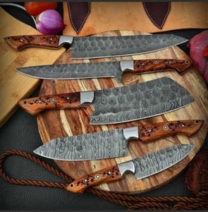 Juego de Cuchillos de Chef Profesionales de Acero de Damasco, 5 Piezas con Mango de Madera, Pedido Mínimo 10 Piezas - Product Image 3