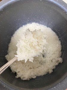 Arroz Basmati Hom Mali Perfumado Seco de Calidad de Exportación del Mekong del Sur de Vietnam, 5% de Grano Partido, Estándar UE y EE. UU., Nueva Cosecha, Grano Largo - Product Image 2