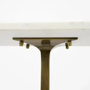 Table basse carrée de luxe, design moderne, structure en métal doré, bande de cristal, pour salon ou bureau, modèle ZE-3270U, ZAHID EXPORTS - Product Image 6