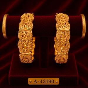 MOLL JEWELLERS กำไลข้อมือโลหะผสมสังกะสีชุบทอง 24K แบบคลาสสิกพร้อมรูปแบบเรขาคณิตเพทายเครื่องประดับงานแต่งงานของผู้หญิงอินเทรนด์ A-43184 - Product Image 6