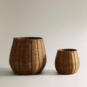 Panier de rangement ovale en rotin minimaliste, organisateur tressé simple pour la décoration moderne de la maison, les étagères et les espaces de vie, design durable - Product Image 3